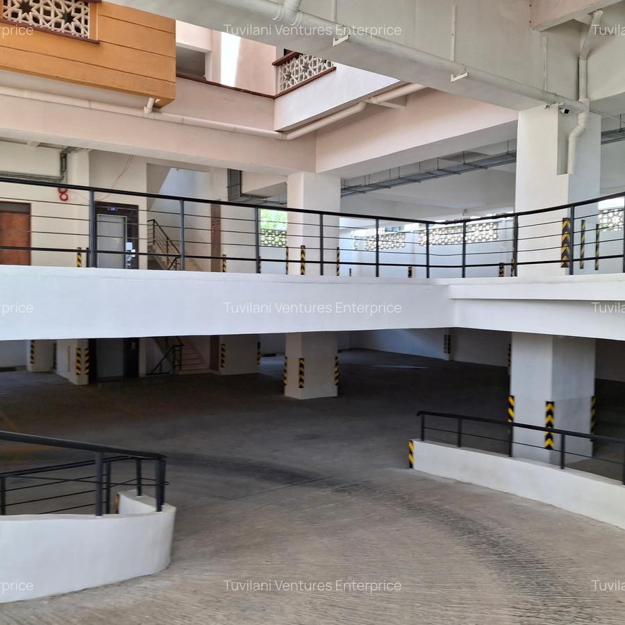 Serviced 3 Bed Apartment with En Suite at Nyali Mombasa - 4