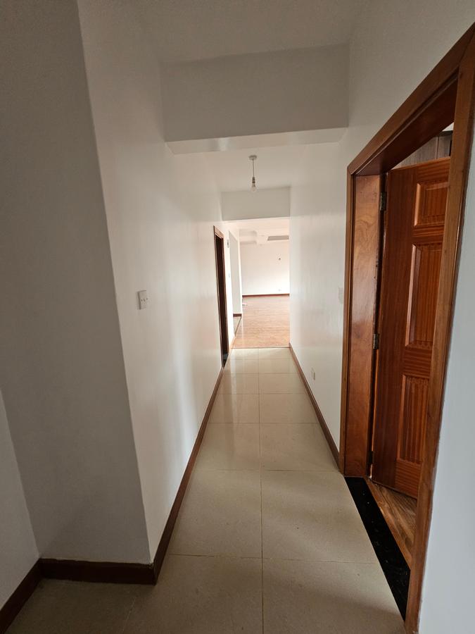 3 Bed Apartment with En Suite at Kileleshwa - 17