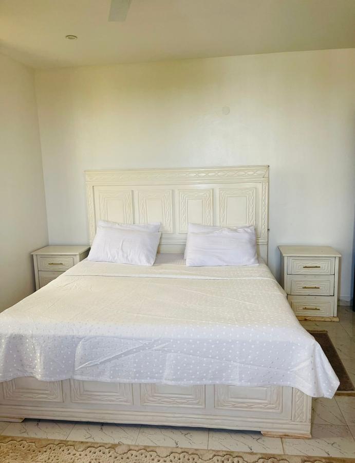 4 Bed Apartment with Lift in Nyali Area - 6