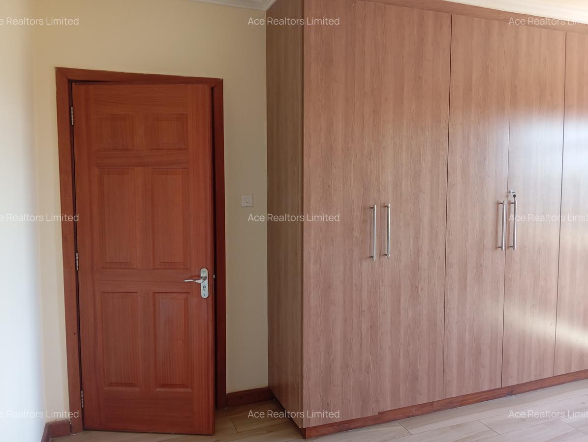 2 Bed Apartment with En Suite at Westlands - 10