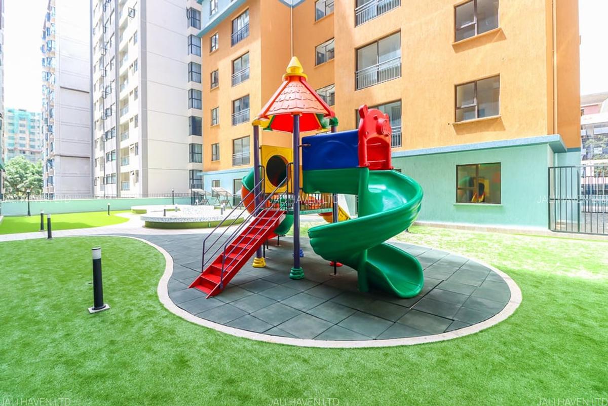 3 Bed Apartment with En Suite in Kilimani - 16