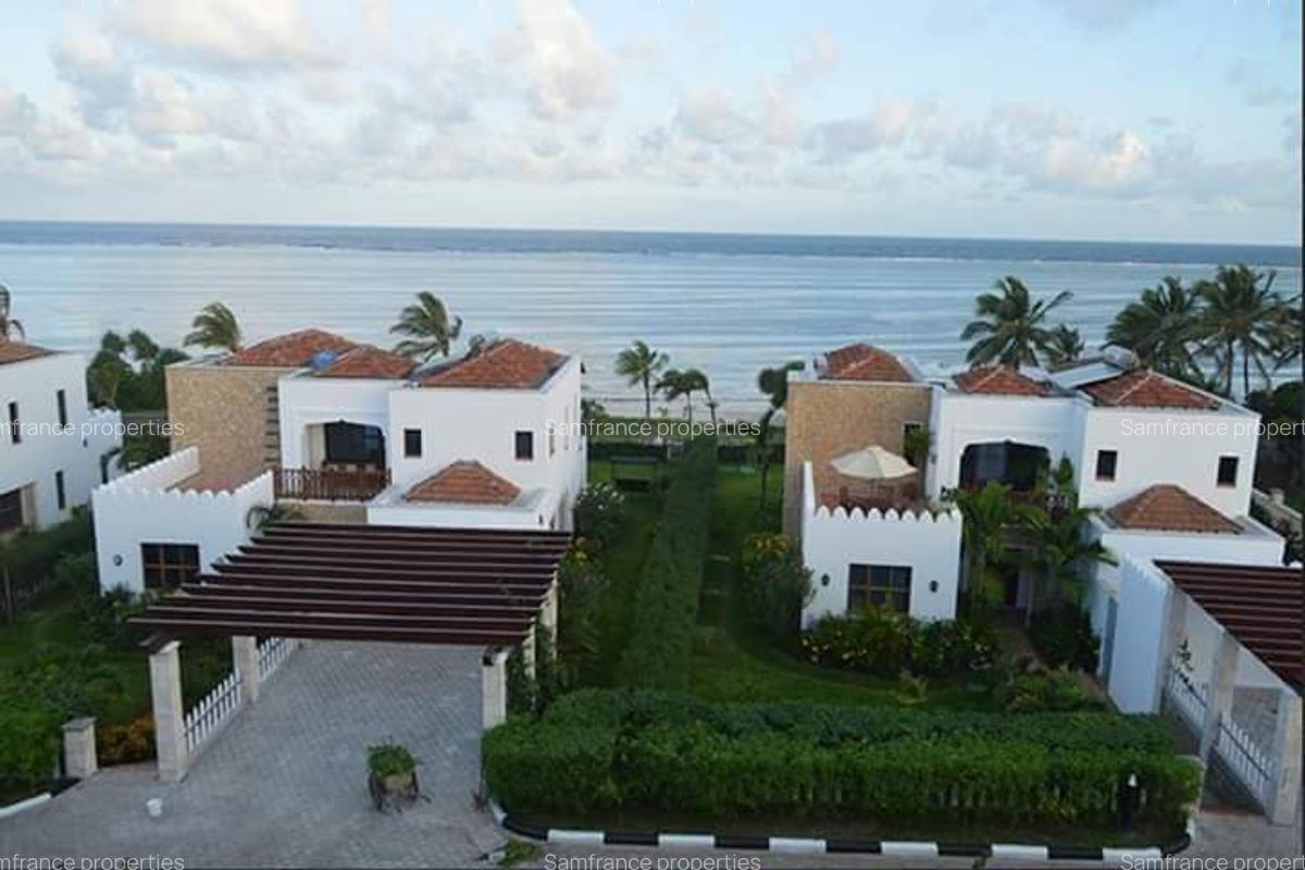 4 Bed Villa with En Suite at Kilif County - 5