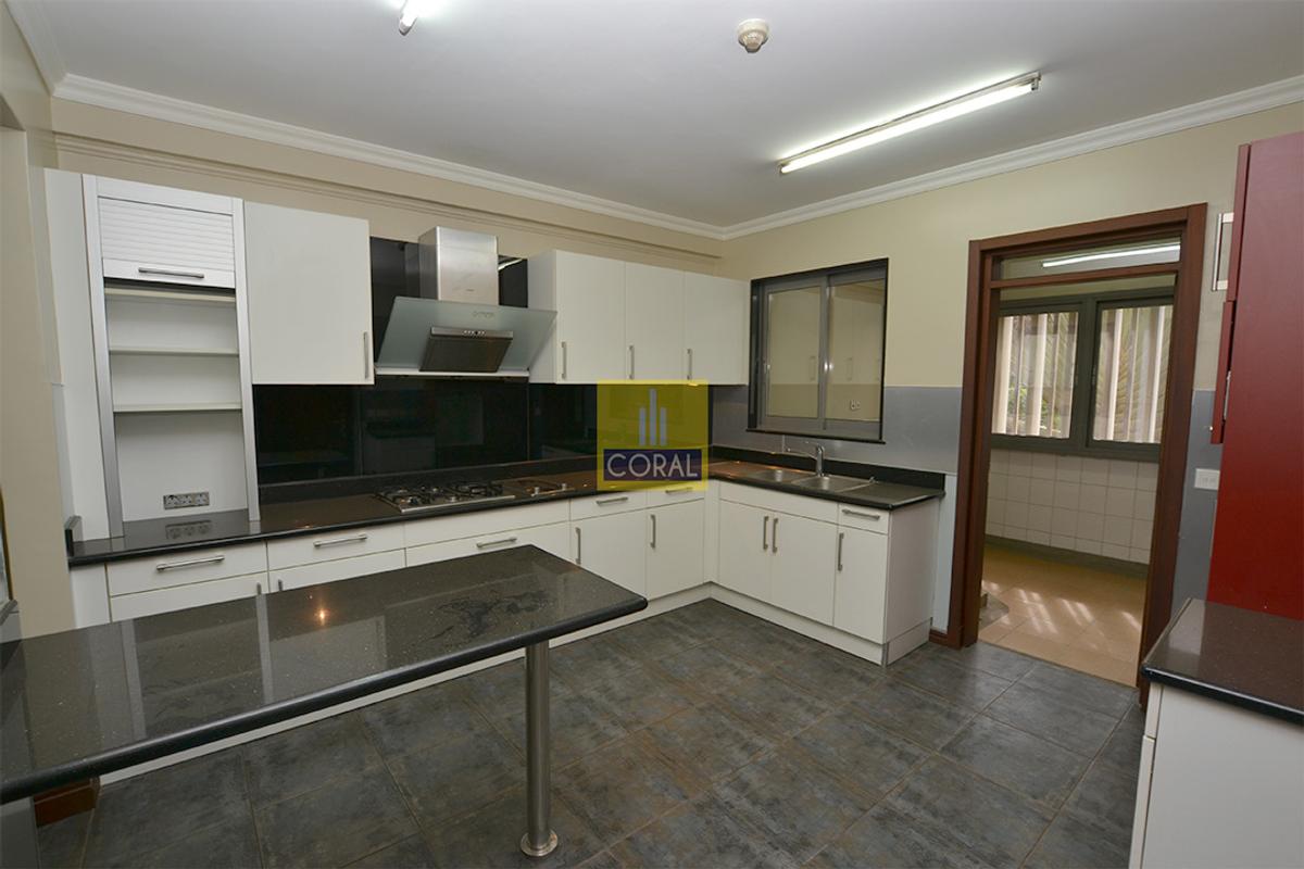 4 Bed Apartment in Parklands - 4