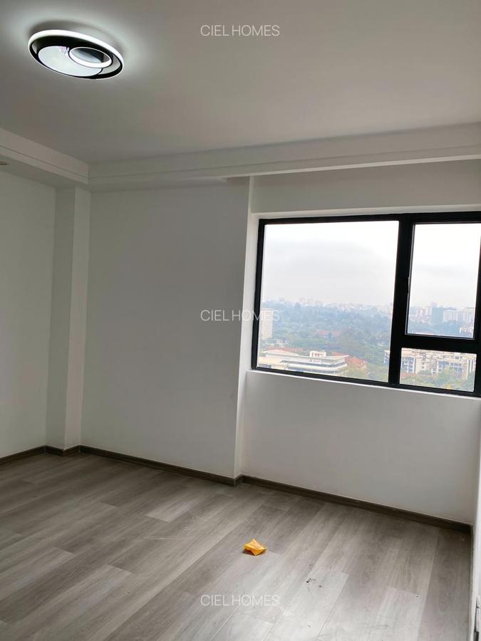 2 Bed Apartment with En Suite at Westlands Road - 17