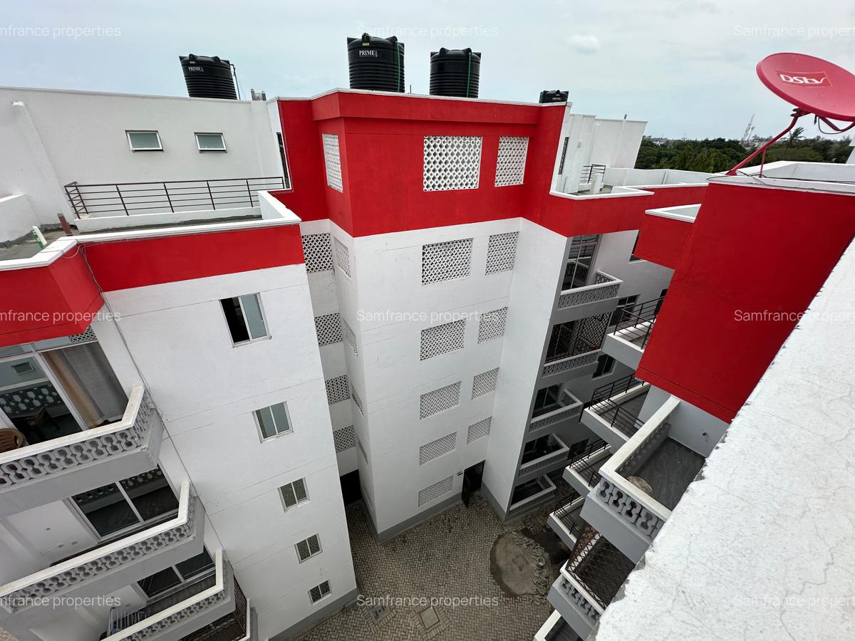 Serviced Studio Apartment with Swimming Pool at Mtwapa - 2