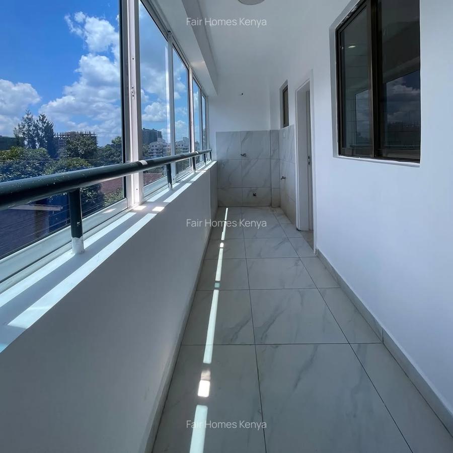 3 Bed Apartment with En Suite at Hatheru Road - 13