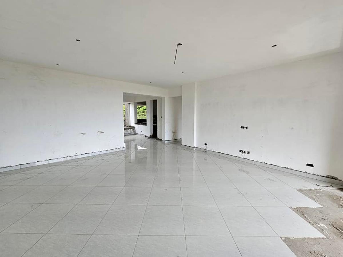 3 Bed Apartment with En Suite in Nyali Area - 12