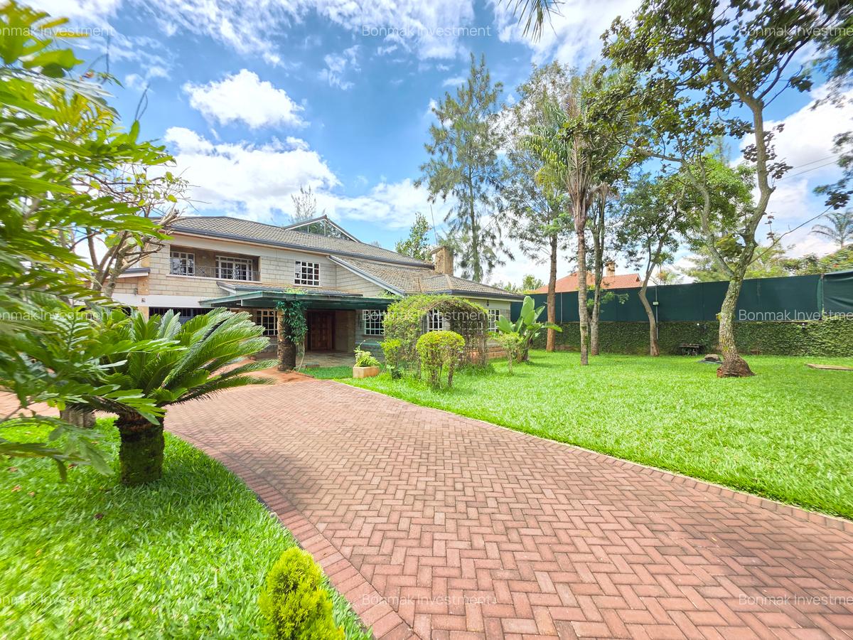4 Bed House with En Suite at Old Runda. - 2