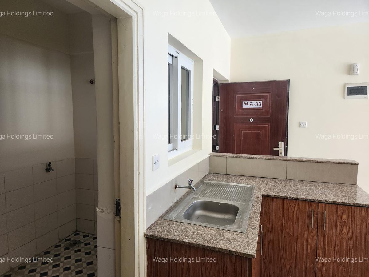 3 Bed Apartment with En Suite in Imara Daima - 2