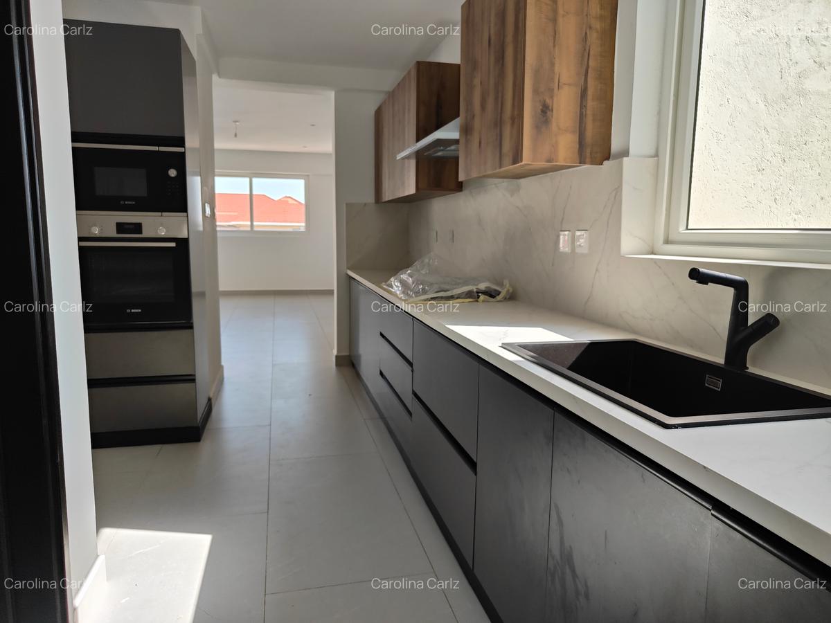 4 Bed Apartment with En Suite at General Mathenge Rd Off Peponi Road - 10