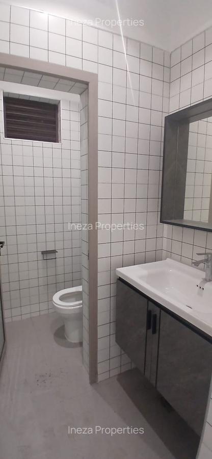 4 Bed Apartment with En Suite in Kileleshwa - 10