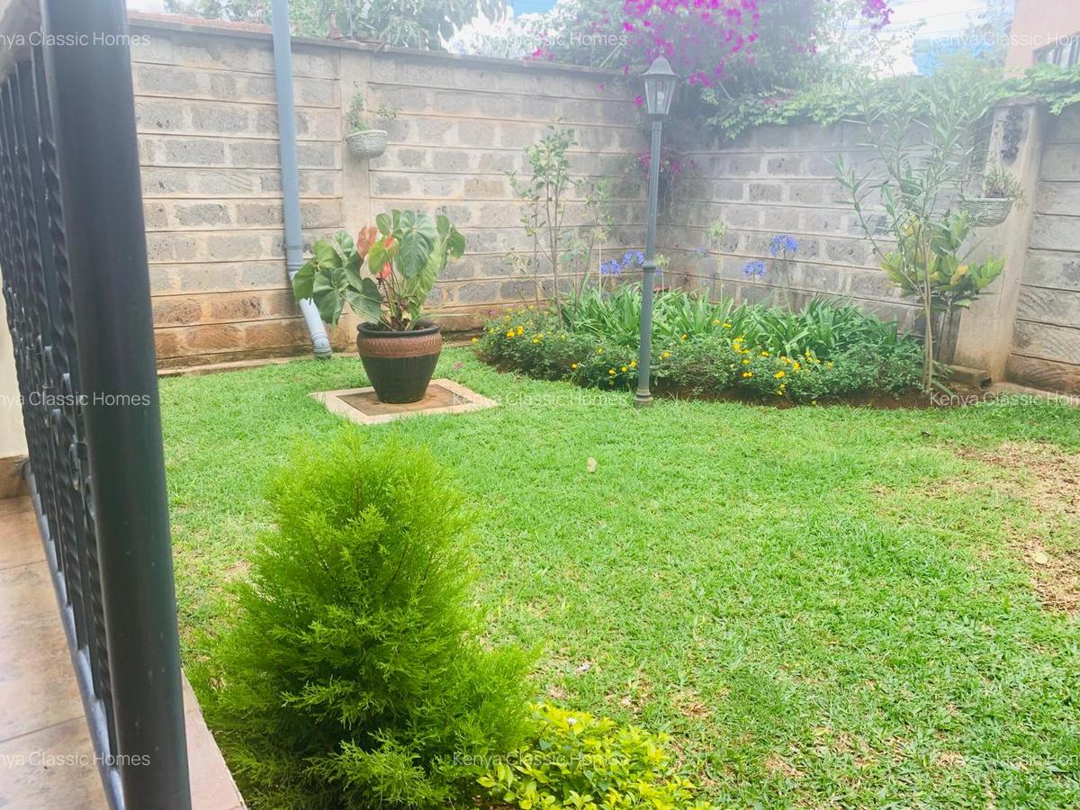 4 Bed Townhouse with En Suite at Lavington - 14