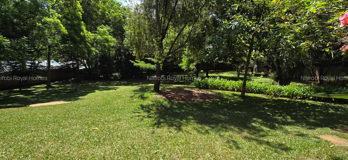 4 Bed Townhouse with En Suite at Jacaranda Avenue - 6