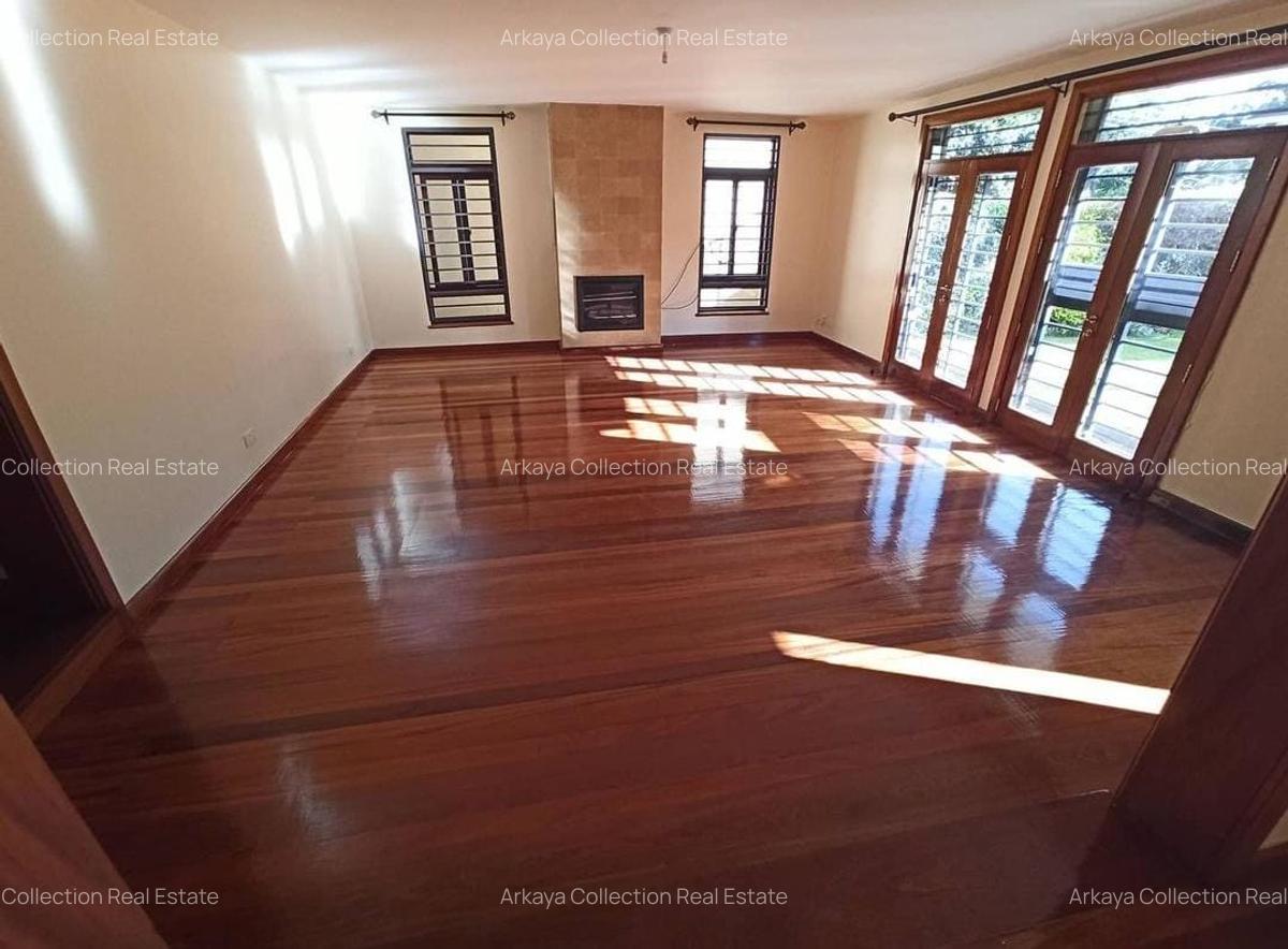 5 Bed Villa in Lavington - 3