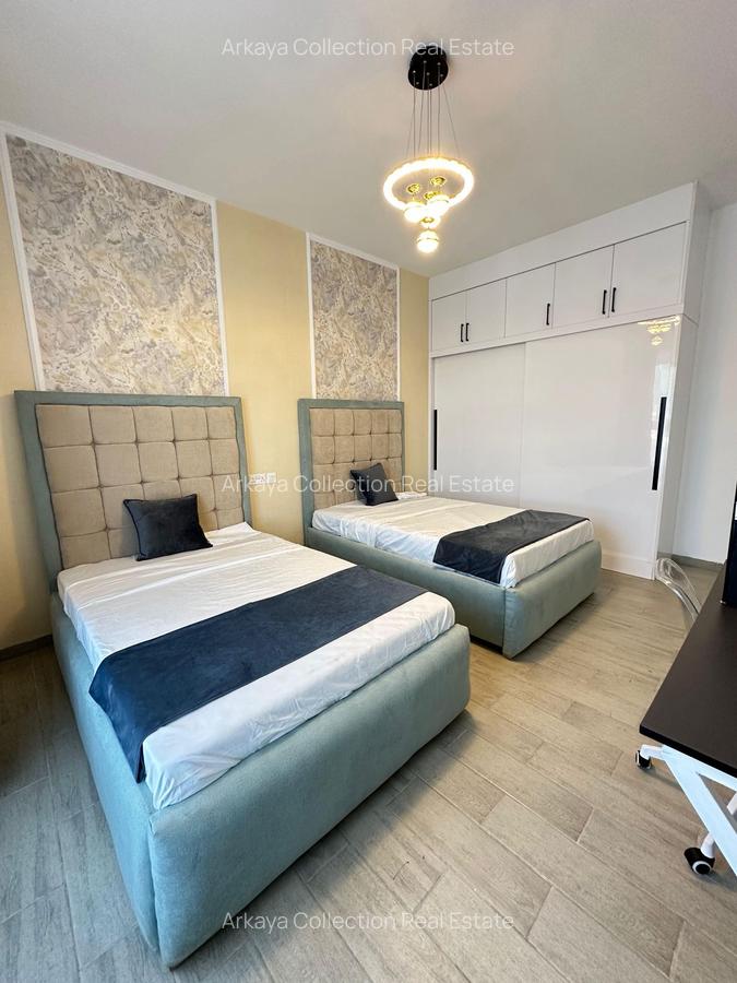 Serviced 2 Bed Apartment with En Suite in Lavington - 7