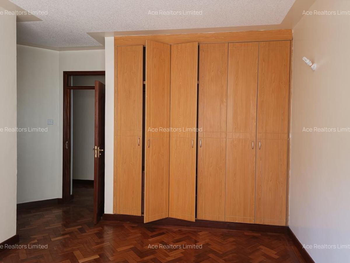 3 Bed Apartment with En Suite at Kileleshwa - 16