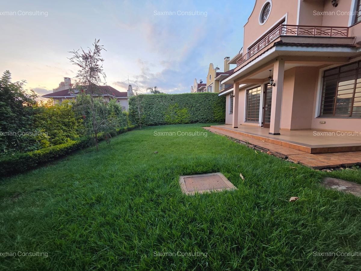 4 Bed Villa with En Suite in Runda - 14