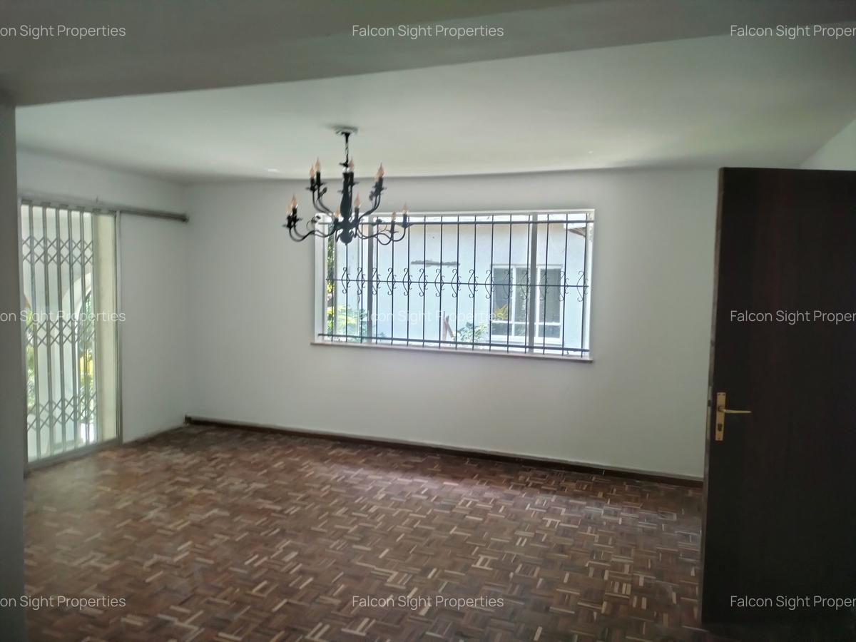 4 Bed Townhouse with Garden at Old Muthaiga - 9