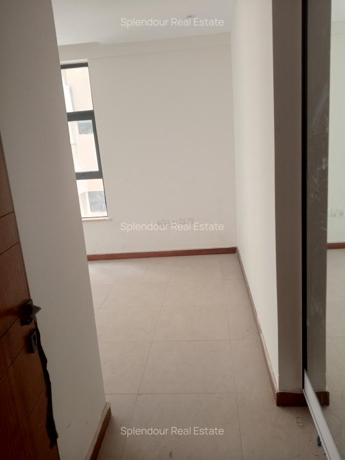 2 Bed Apartment with En Suite in Parklands - 15