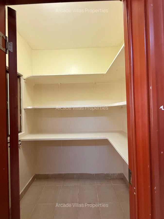 3 Bed Apartment with En Suite in Kileleshwa - 6