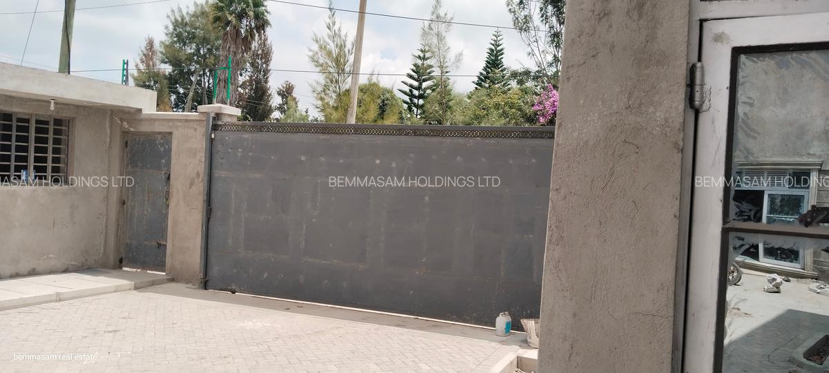 4 Bed Villa with En Suite at Community Road - 8