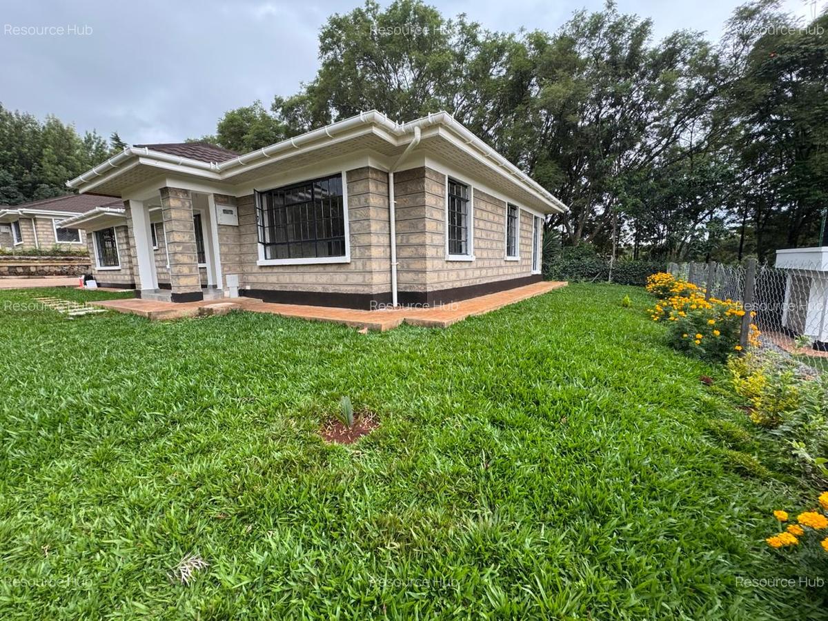 3 Bed House with En Suite at Next To The Hub - 1