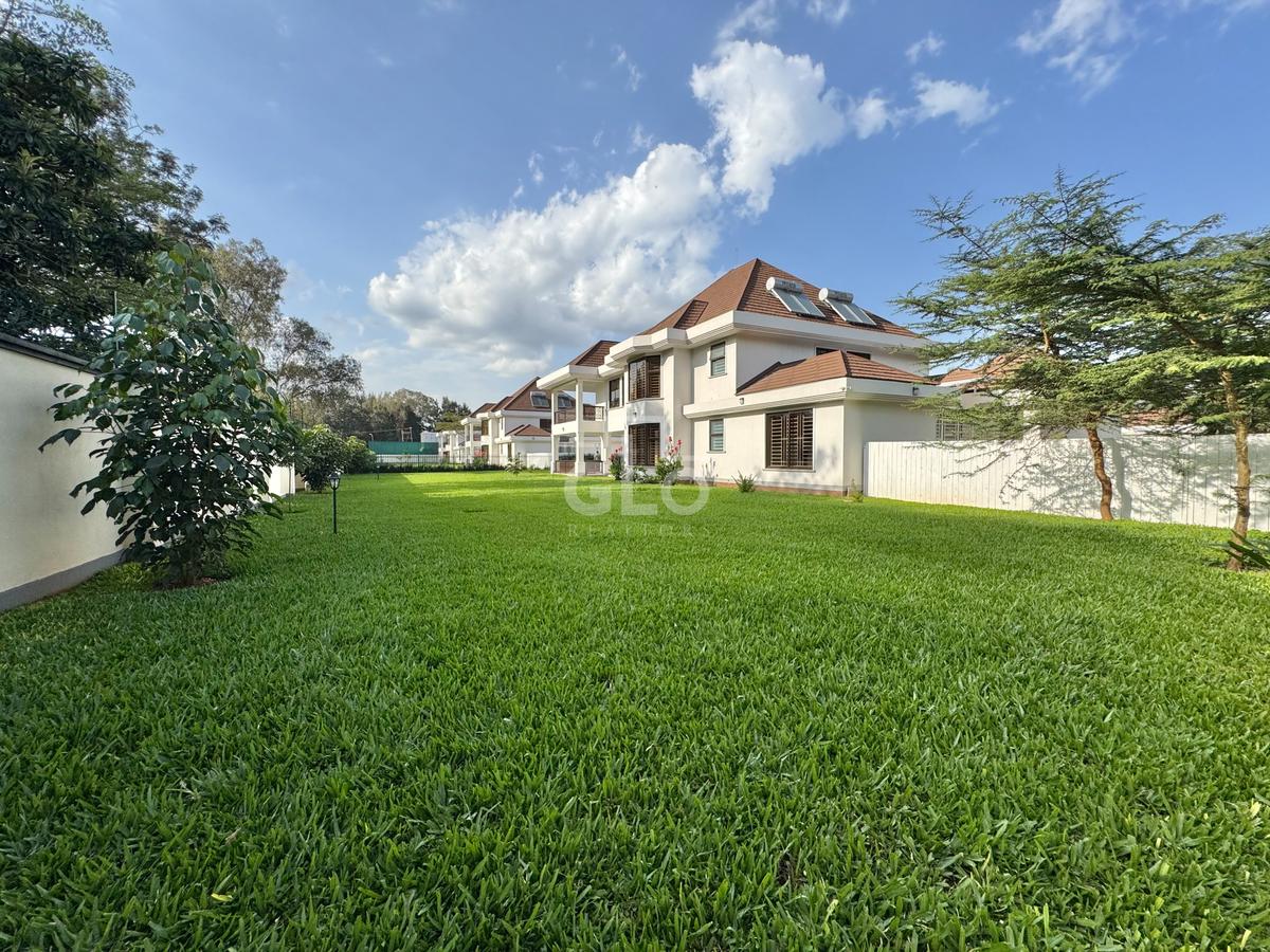 4 Bed House with En Suite in Karen - 3
