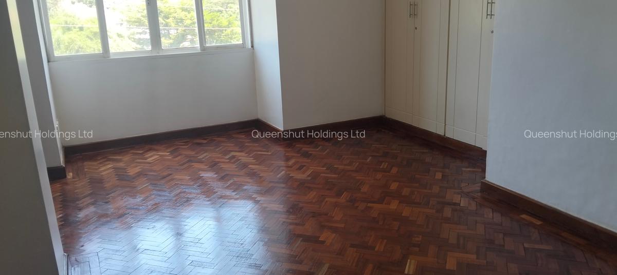 3 Bed Apartment with En Suite in Westlands Area - 8