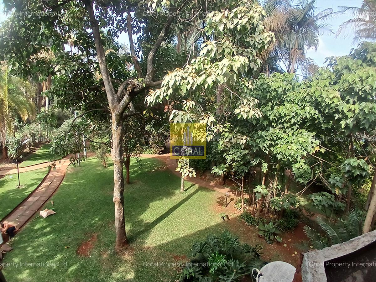 4 Bed Townhouse in Westlands Area - 3