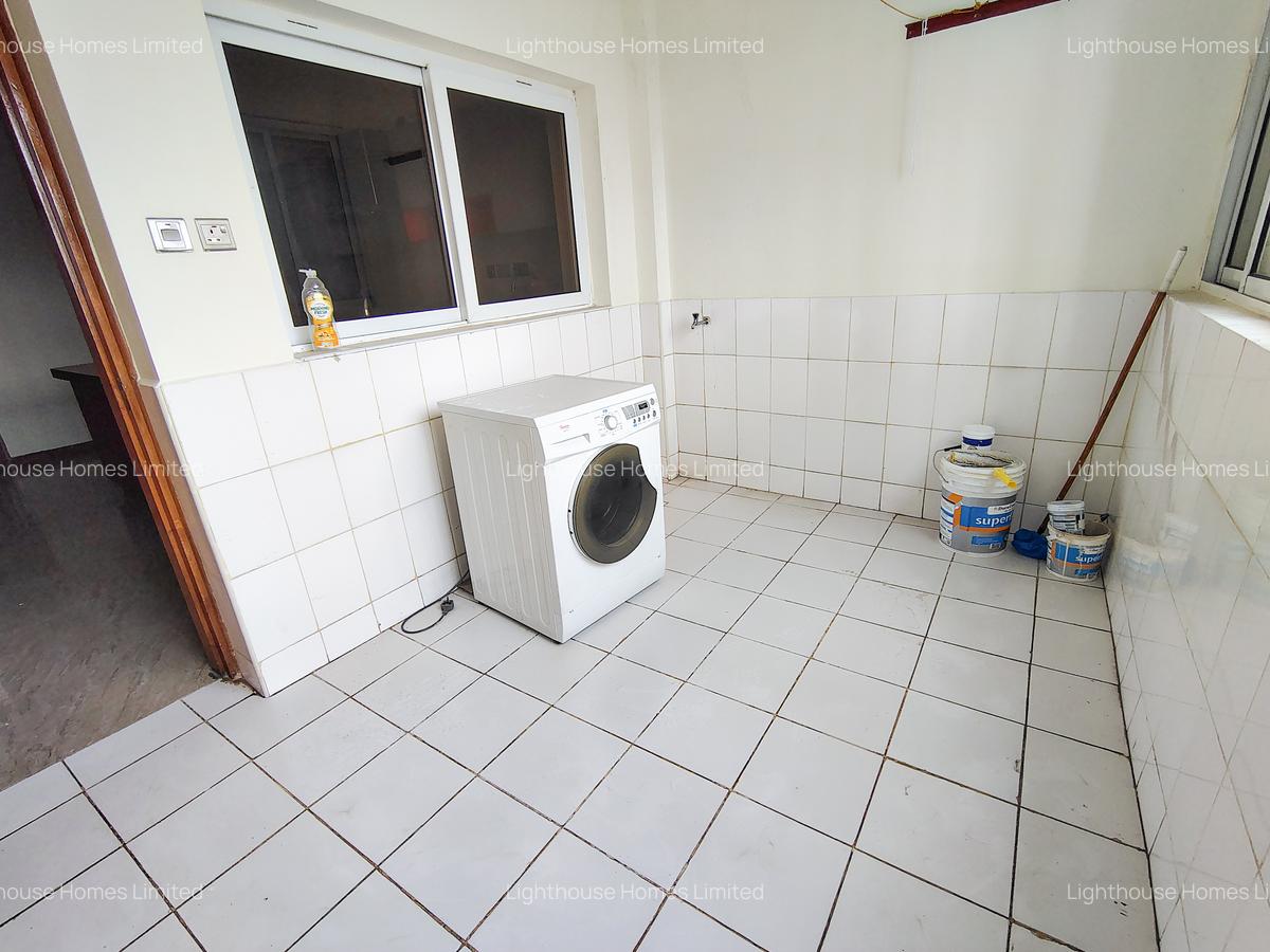 Furnished 3 Bed Apartment with En Suite at Hurlingham - 9