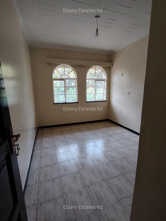 4 Bed Townhouse with En Suite in Lavington - 10