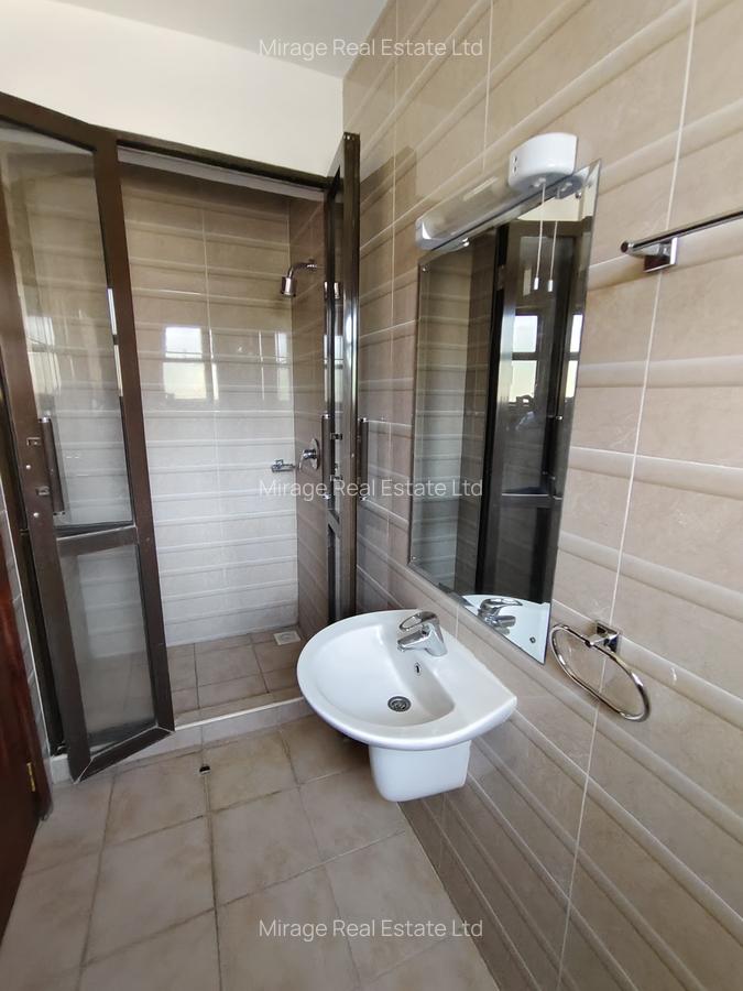 2 Bed Apartment with En Suite in Kilimani - 6