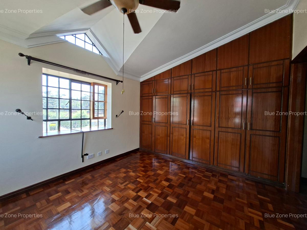 4 Bed House with En Suite at Off Runda Grove - 18