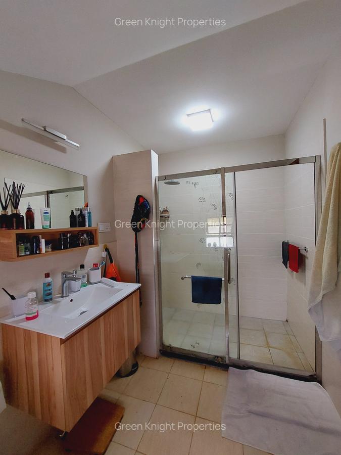 4 Bed House with En Suite in Kitisuru - 17