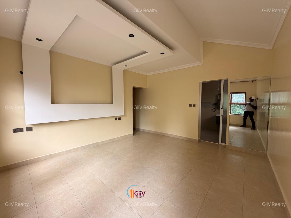 5 Bed House with Staff Quarters in Kitisuru - 12