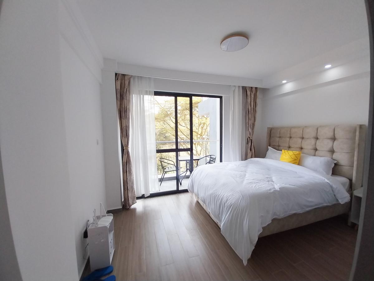 Serviced 2 Bed Apartment in Riverside - 4