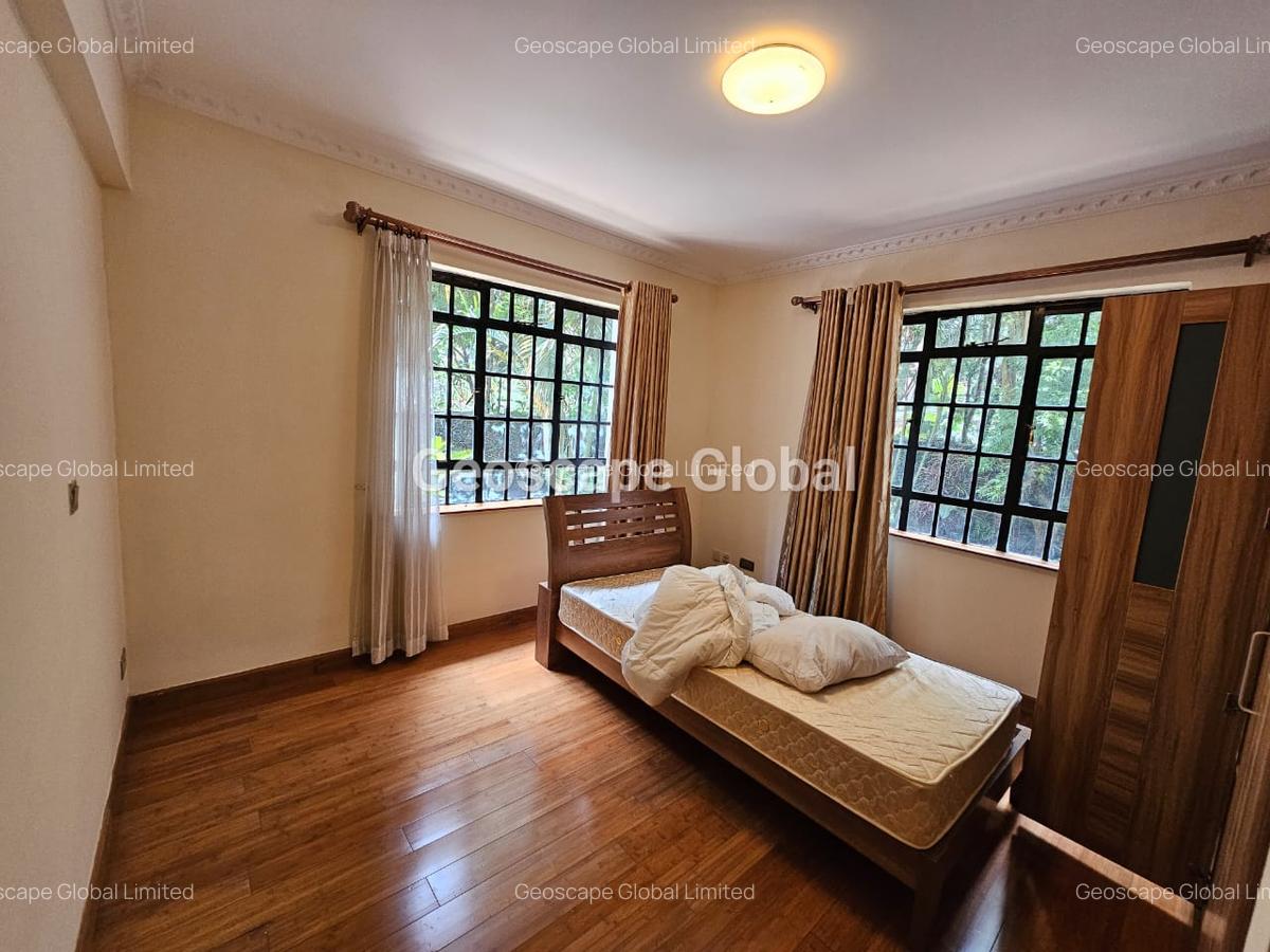 Furnished 2 Bed Apartment with En Suite in Nyari - 3