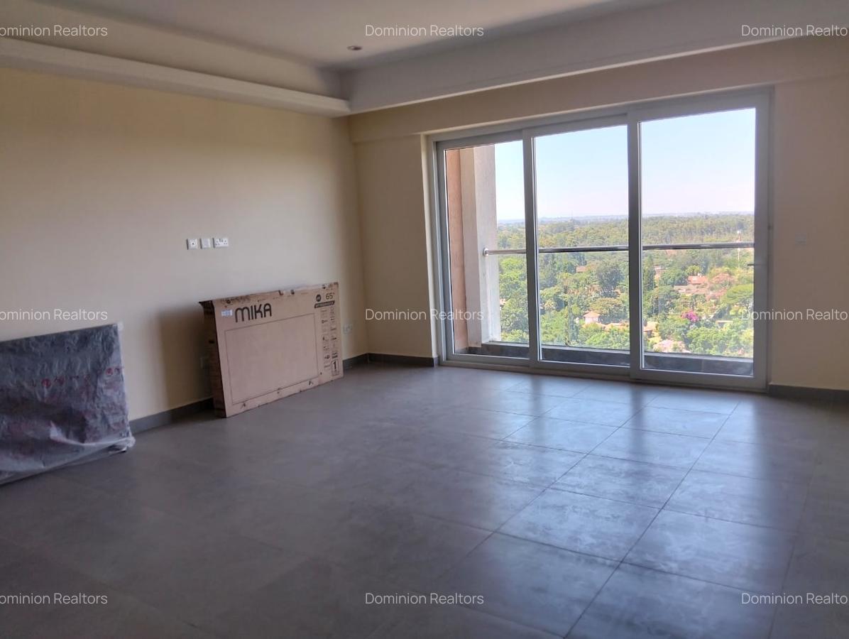 2 Bed Apartment with En Suite in Parklands - 3