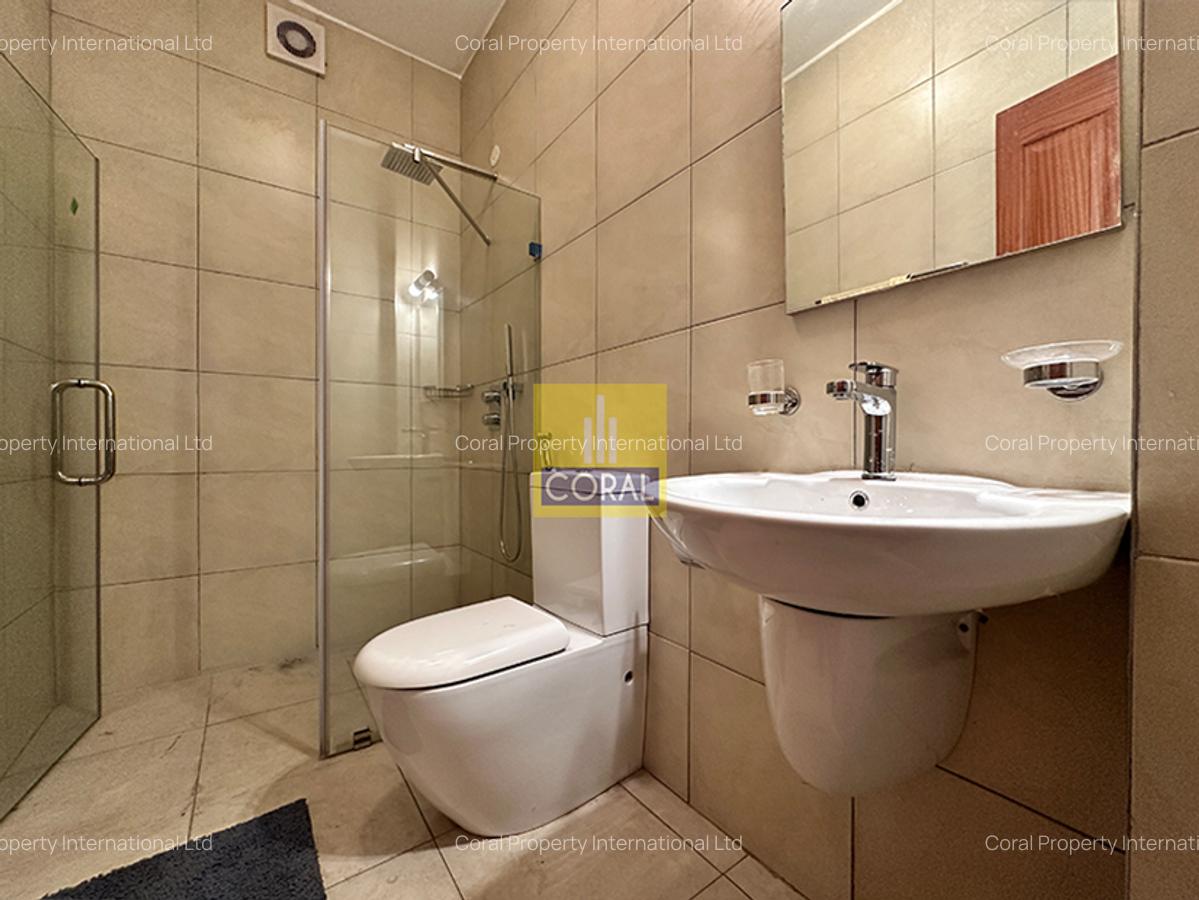 4 Bed Apartment in Parklands - 9