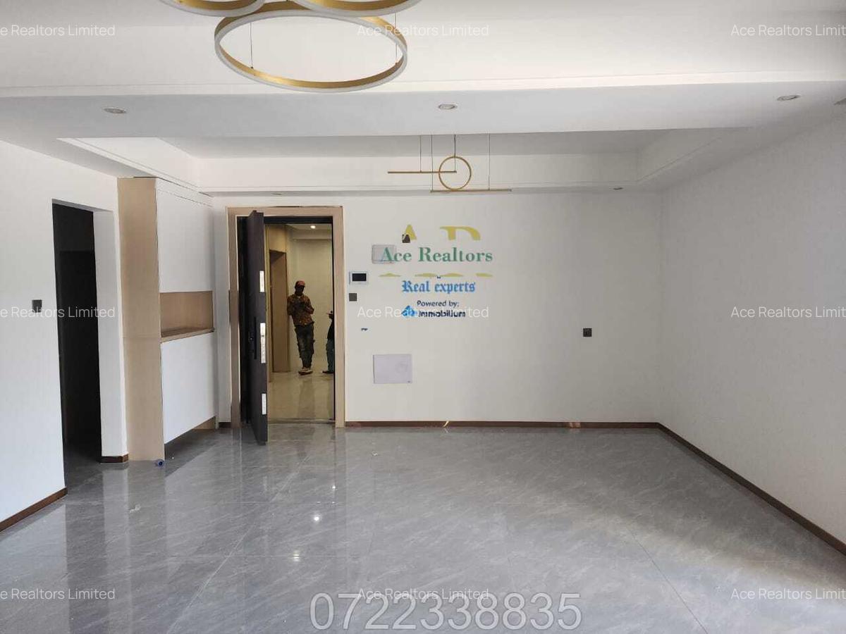 2 Bed Apartment with En Suite at Riverside - 8