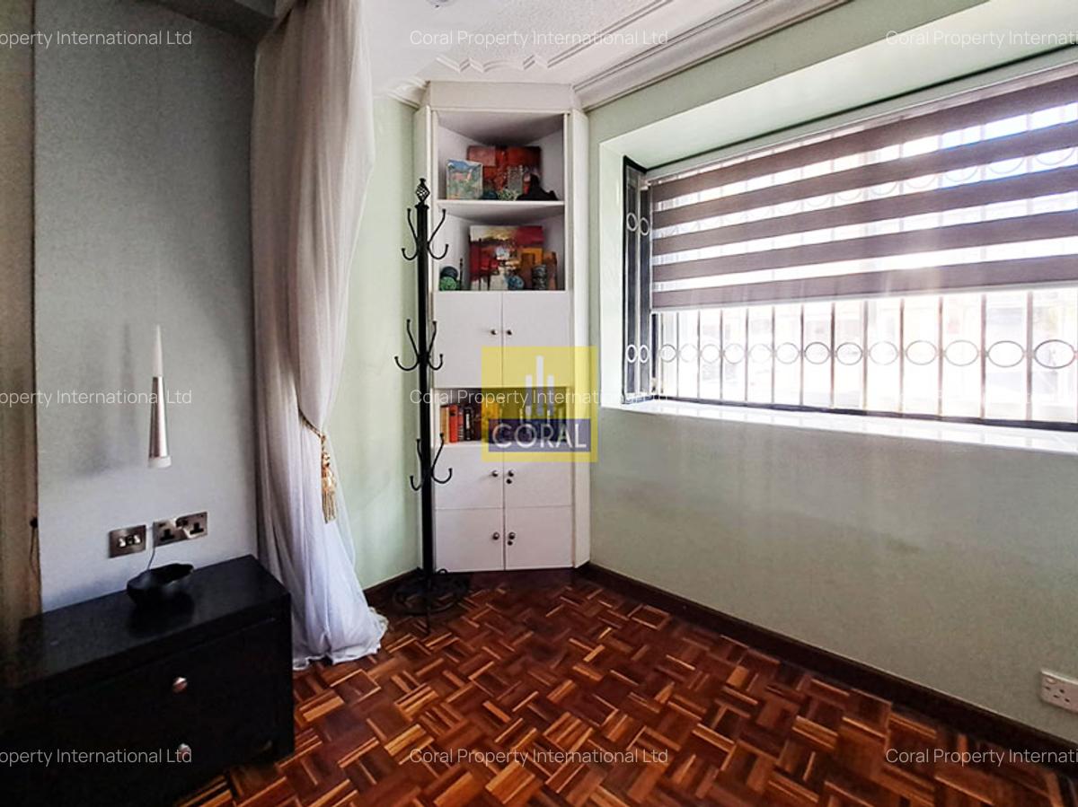 3 Bed Apartment with En Suite in Westlands Area - 15