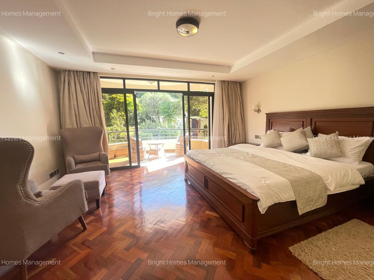 Furnished 3 Bed Apartment with En Suite in Riverside - 11