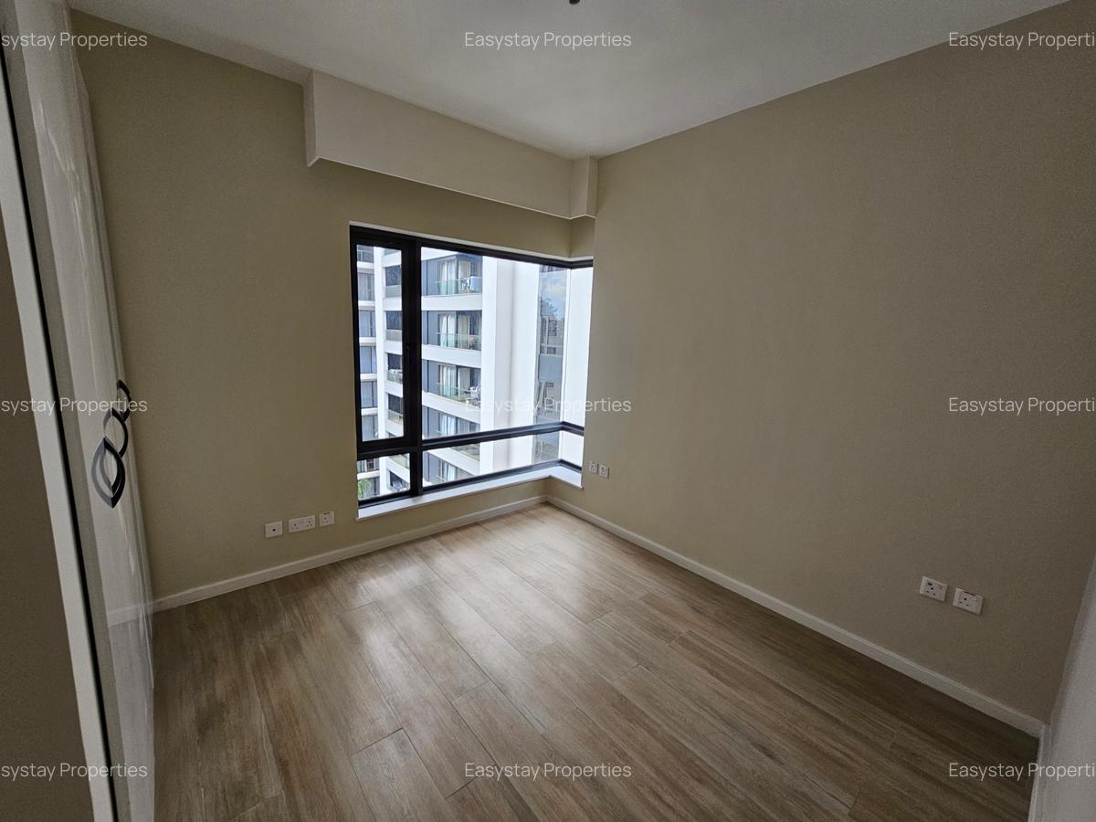 2 Bed Apartment with En Suite in Riverside - 5