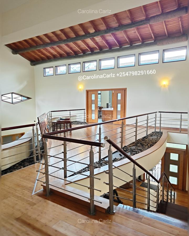 5 Bed Villa with En Suite at Kyuna Road - 4