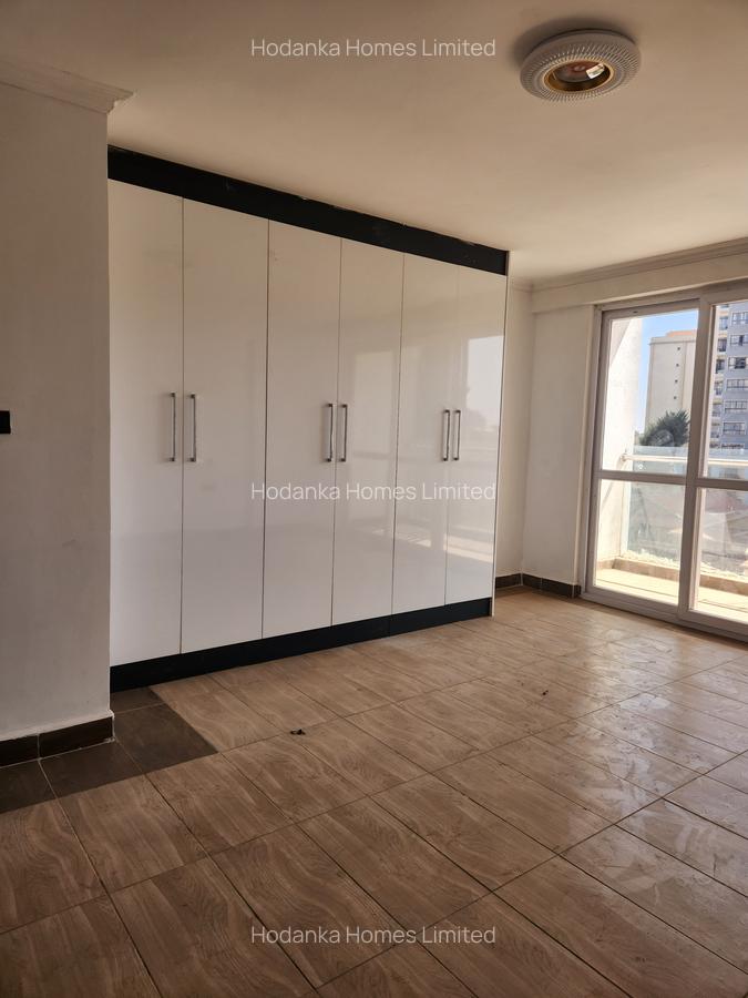 5 Bed Apartment with En Suite at Kilimani - 7