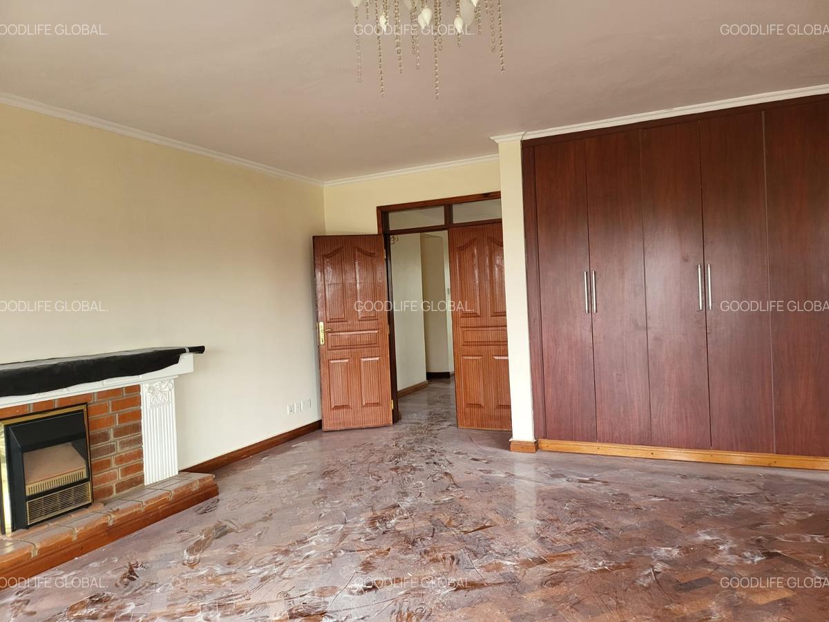 5 Bed House with En Suite at New Kitisuru - 16