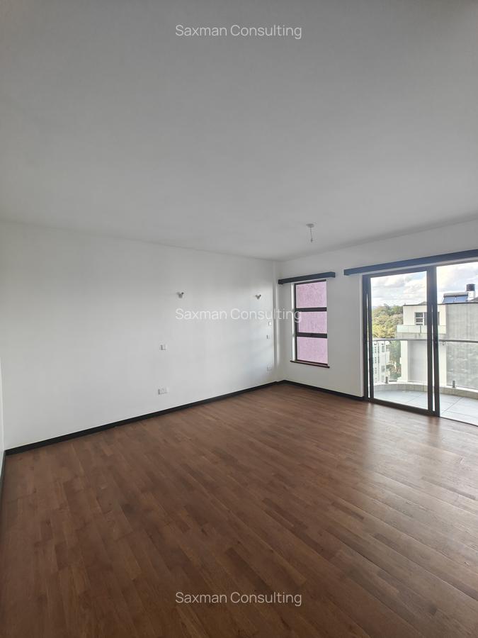 5 Bed Apartment with En Suite in General Mathenge - 14