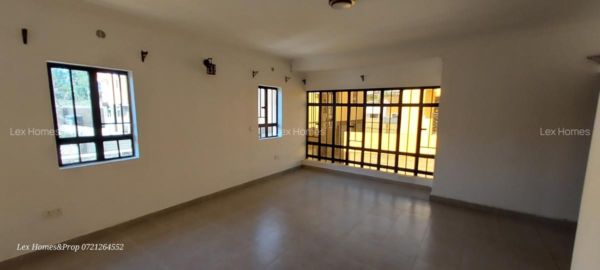 4 Bed House with En Suite at Rimpa - 15