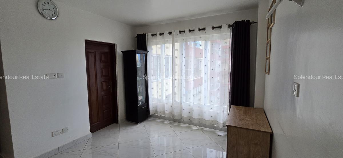 Serviced 4 Bed Apartment with En Suite in Parklands - 9
