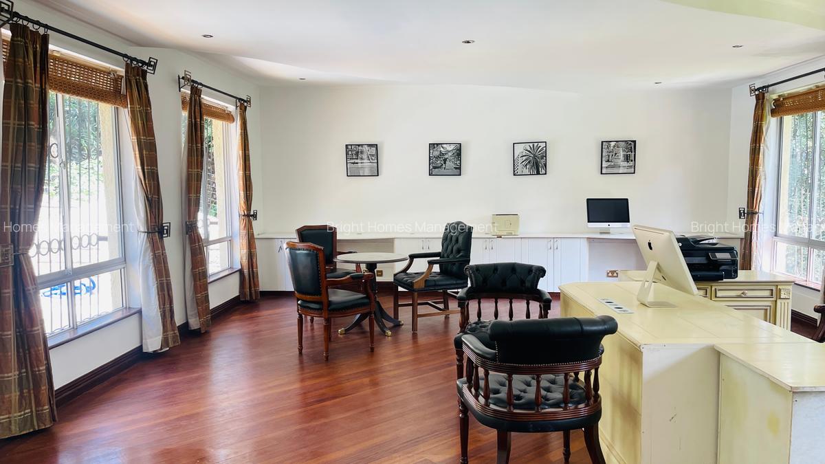 4 Bed Villa with En Suite in Muthaiga - 5